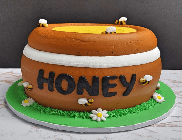 Poohs Honey Pot Specialty Cake Moellers Bakery 